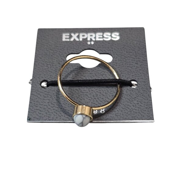Express Women's Dainty Gold Plated Thin Ring Size 8 - Picture 3 of 3